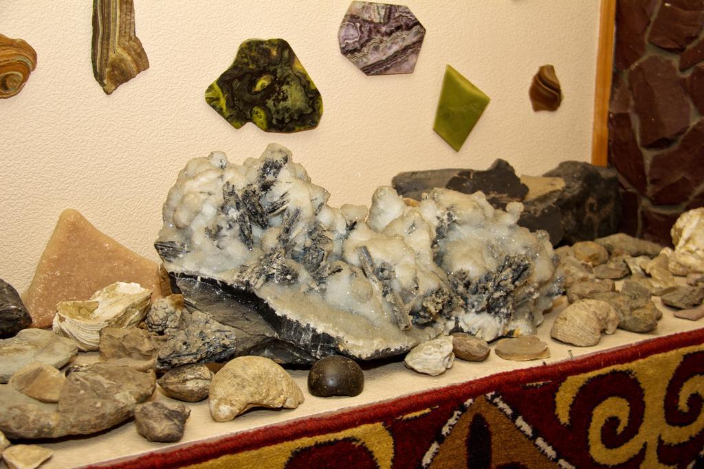 Asian Mountains Бішкек Екстер'єр фото